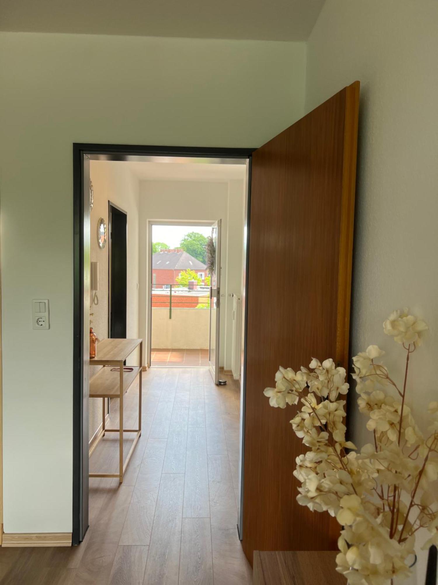 Up Wuljke19 Neu Renovierte Unterkunft Inkl.Pkw Stellplatz Emden Esterno foto